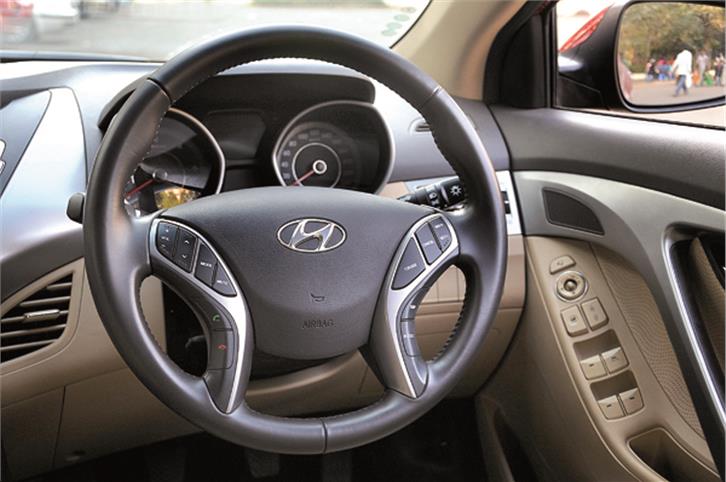 Hyundai Elantra (First Report)